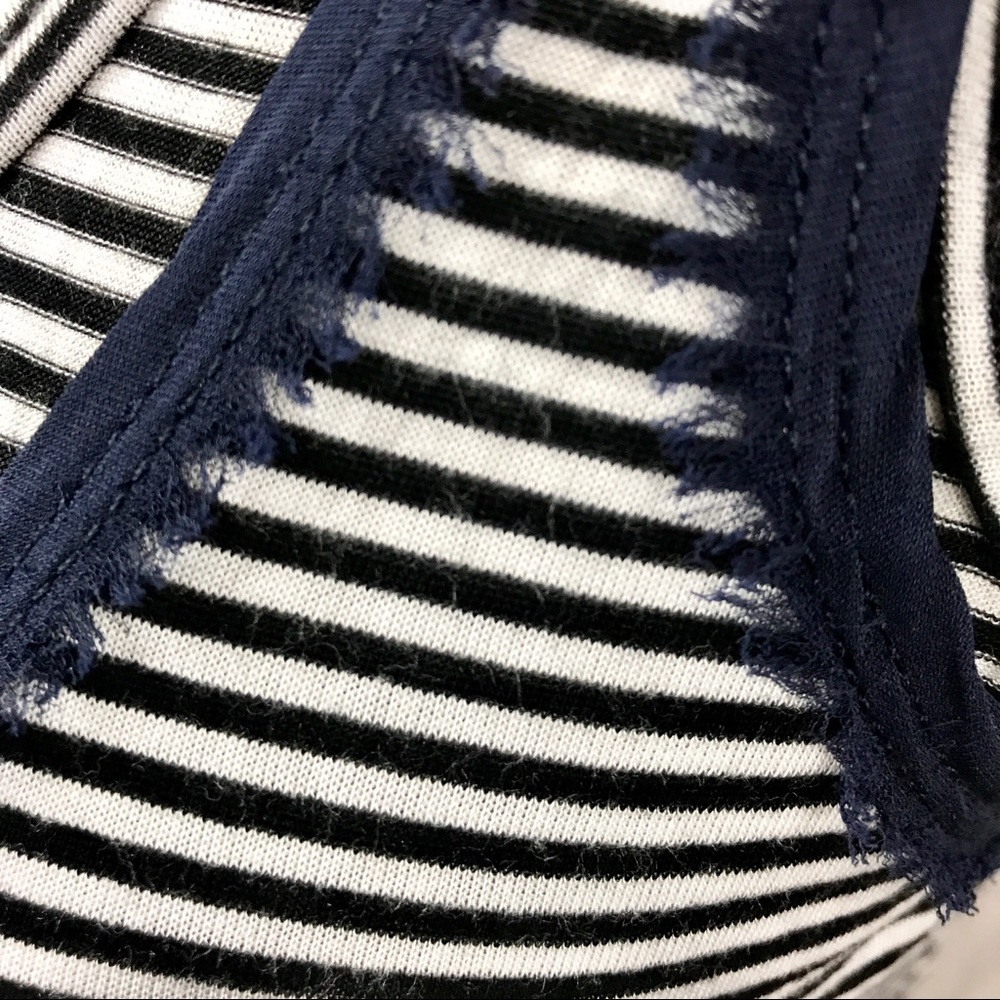EUC Navy/White Striped Dual-Layer Tank - Picture 4 of 6